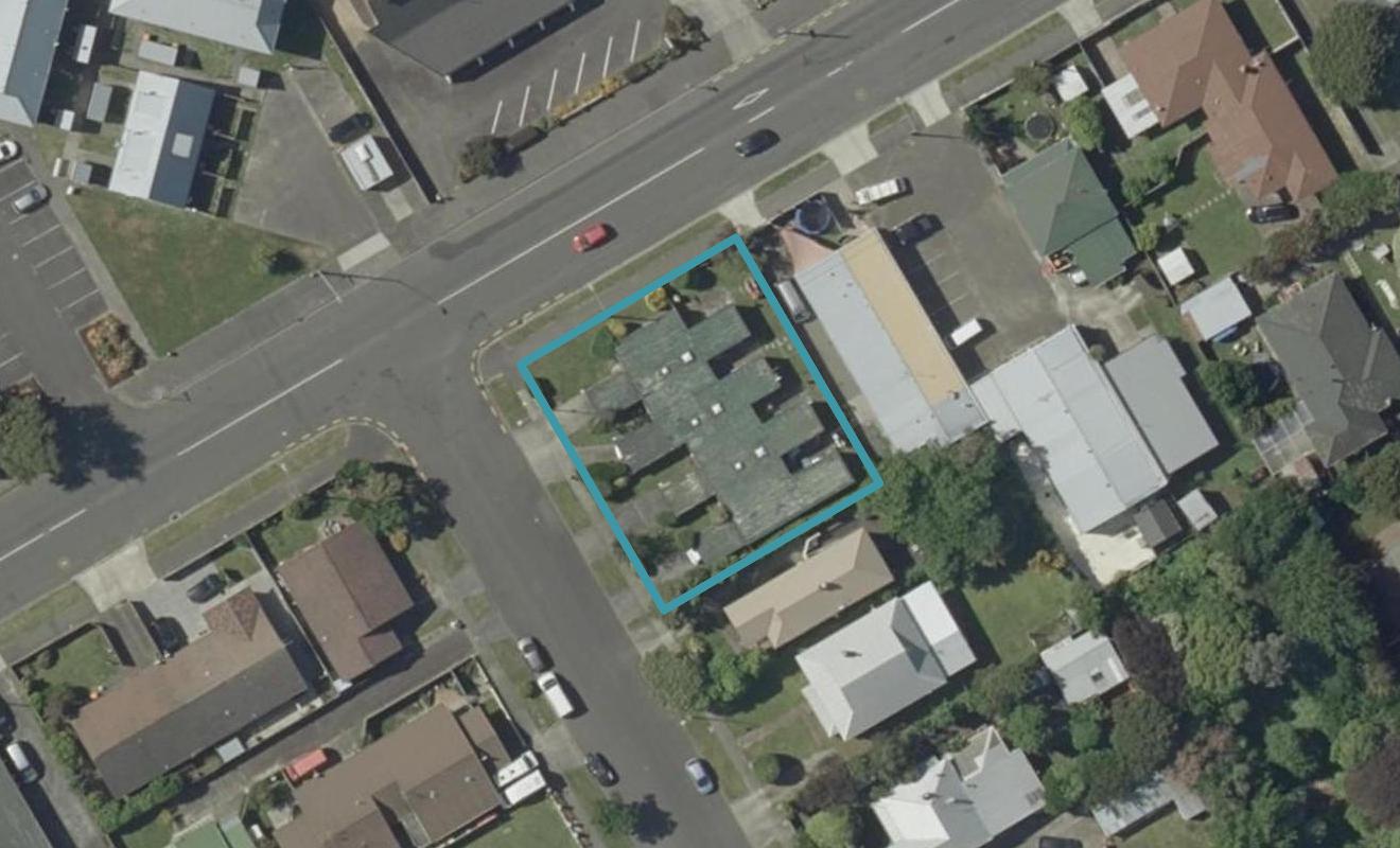 1B Hereford Street, West End, Palmerston North - Carousel 1