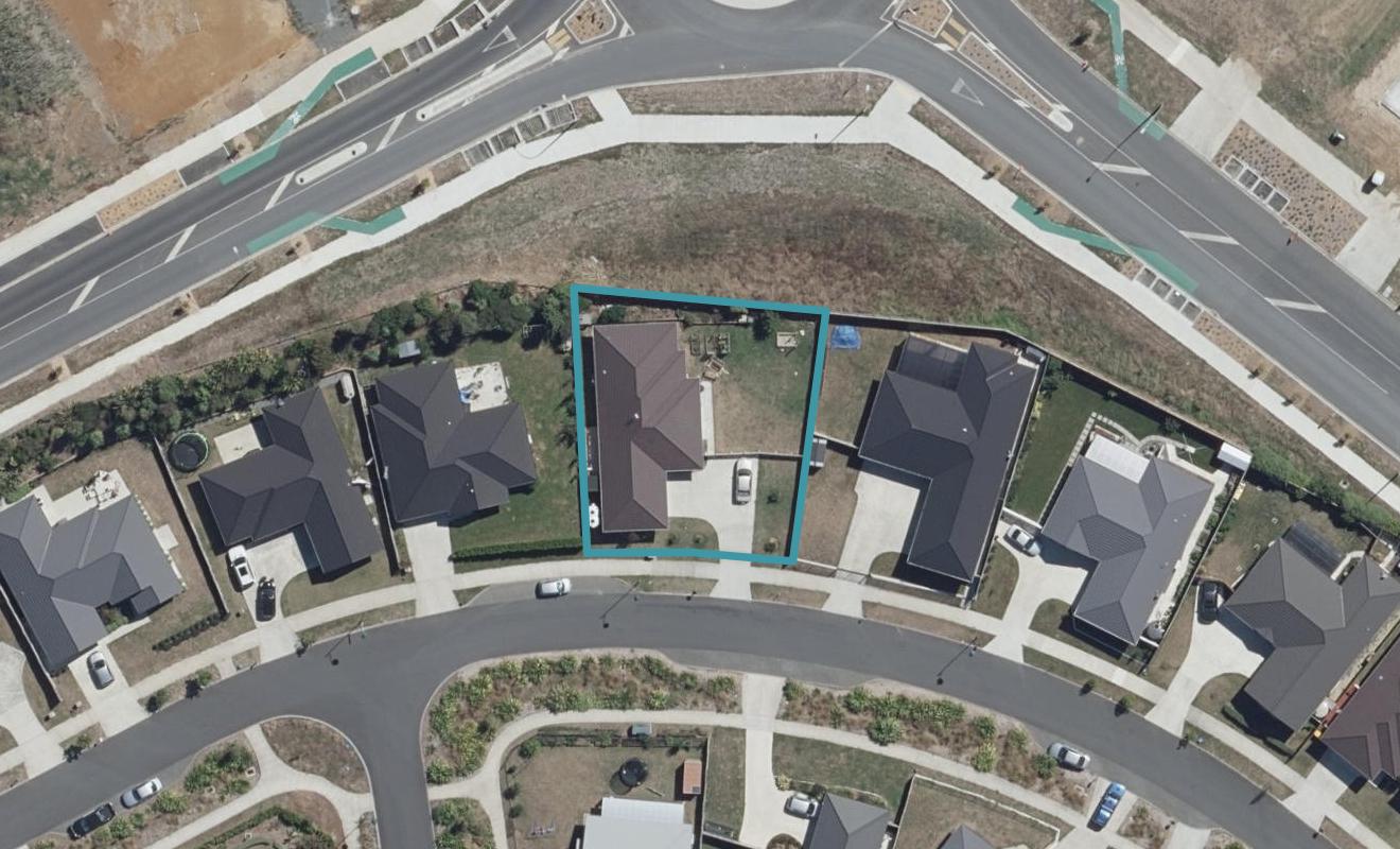 10 Patatee Terrace, Baverstock, Hamilton - Carousel 1
