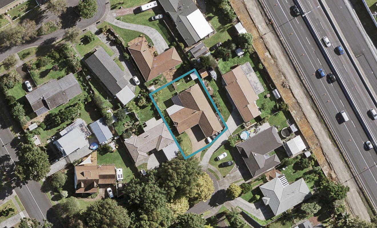 6 Biscay Place, Conifer Grove, Takanini - Carousel 1