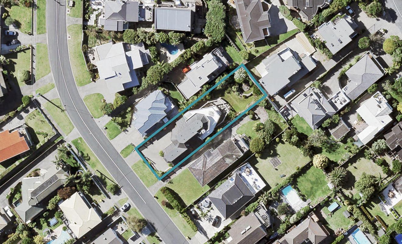 51 Gulf View Road, Murrays Bay, Auckland - Carousel 1
