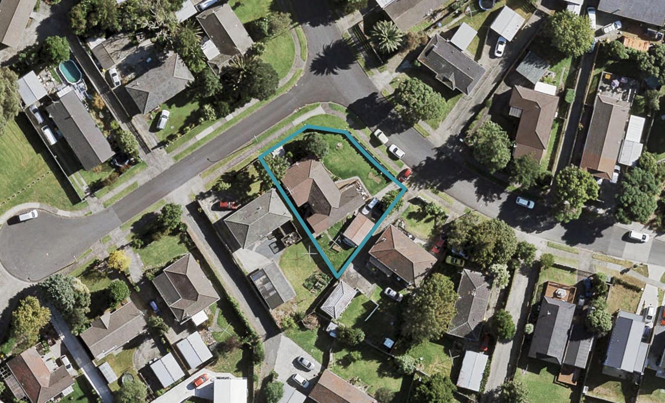 23 Becker Drive, Weymouth, Auckland - Carousel 1