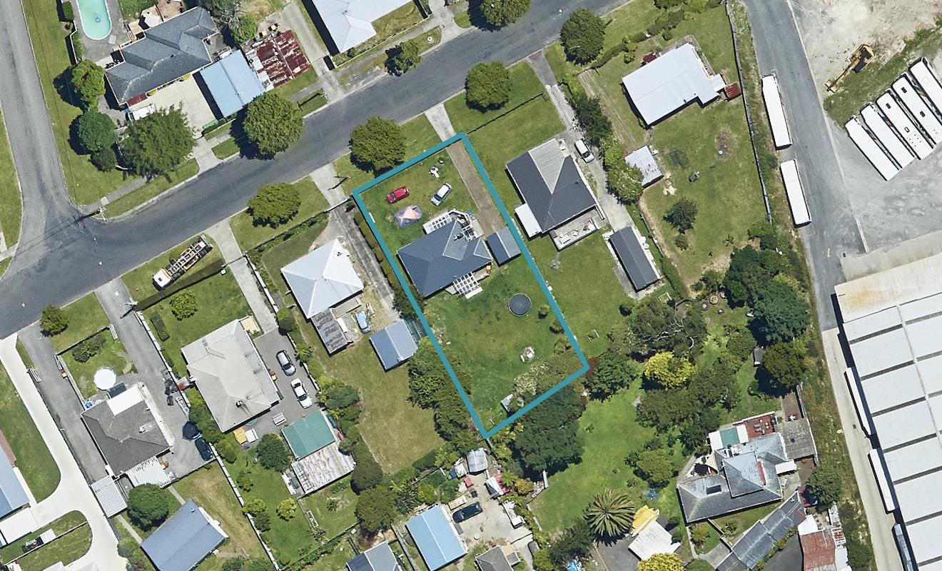 23 Salisbury Road, Fairy Springs, Rotorua - Carousel 1