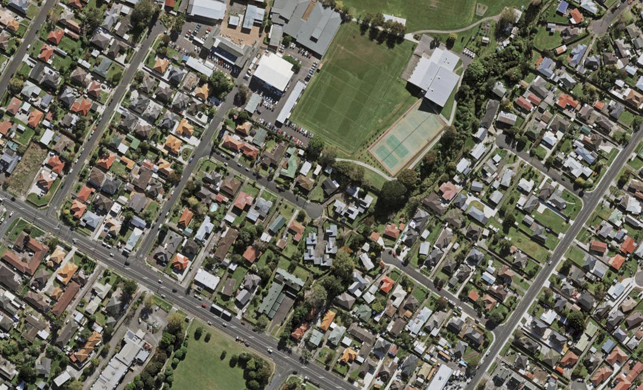 9/8 Wilmshurst Avenue, Papatoetoe, Auckland - Carousel 1