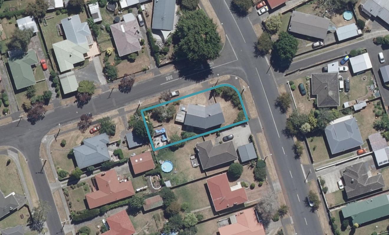 34 Beech Crescent, Hillcrest, Hamilton - Carousel 1