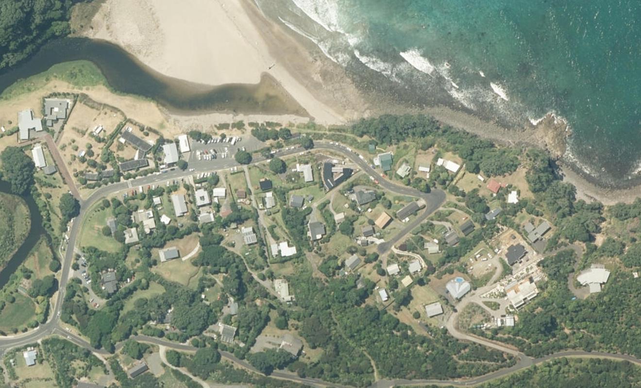 42 Pye Place, Hot Water Beach, Whitianga - Carousel 1