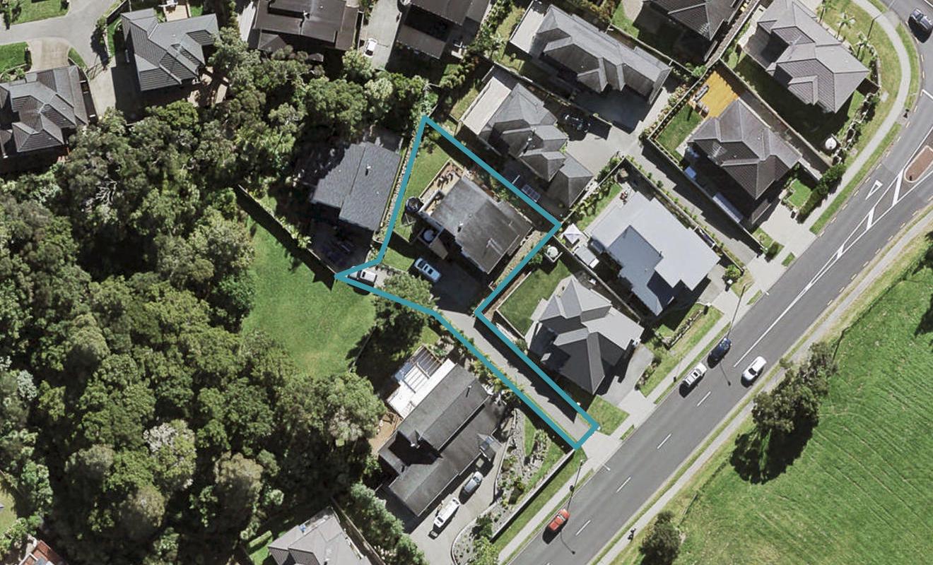 82 Schnapper Rock Road, Schnapper Rock, Auckland - Carousel 1