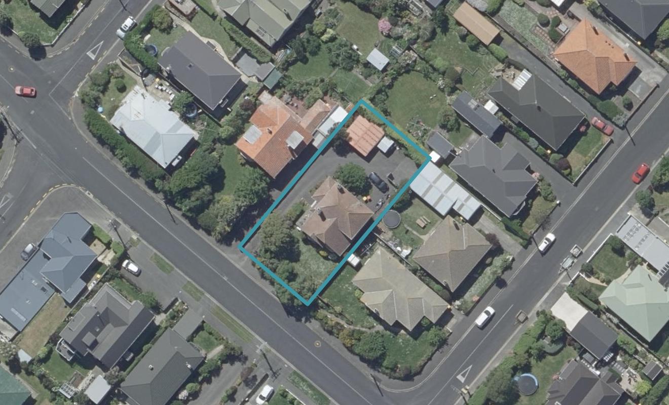 83 Tomahawk Road, Andersons Bay, Dunedin - Carousel 1