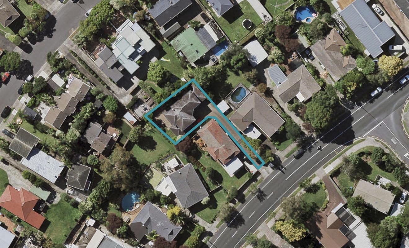 72A Grand Drive, Remuera, Auckland - Carousel 1
