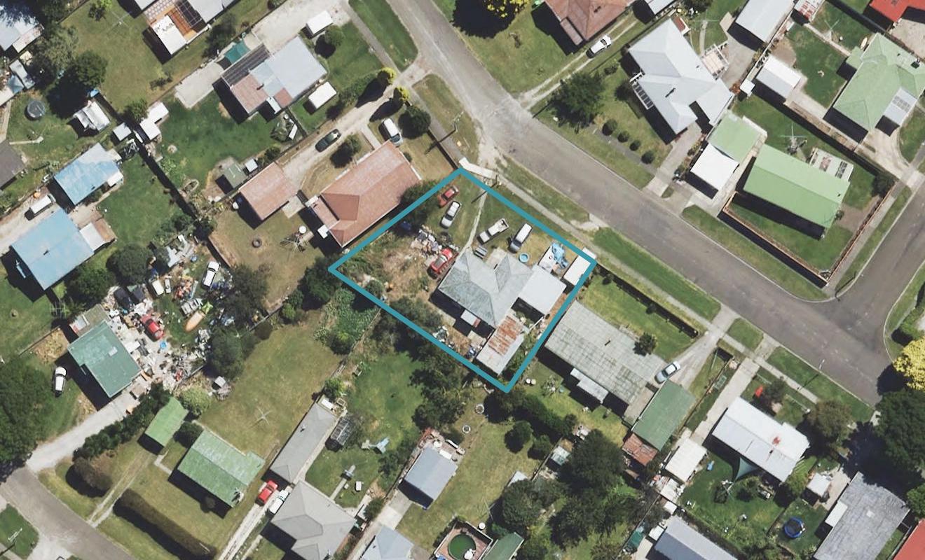17 Daphne Street, Outer Kaiti, Gisborne - Carousel 1