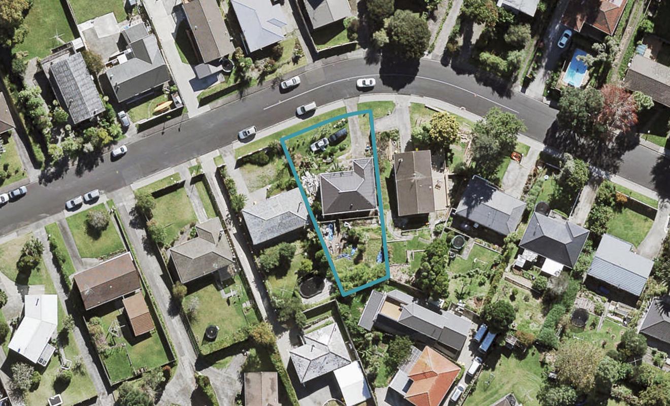 24 Stott Avenue, Birkdale, Auckland - Carousel 1