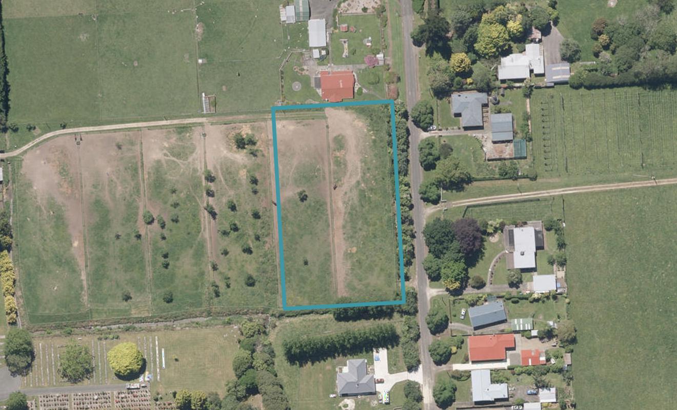 21 Flemington Road, Aramoho, Whanganui - Carousel 1