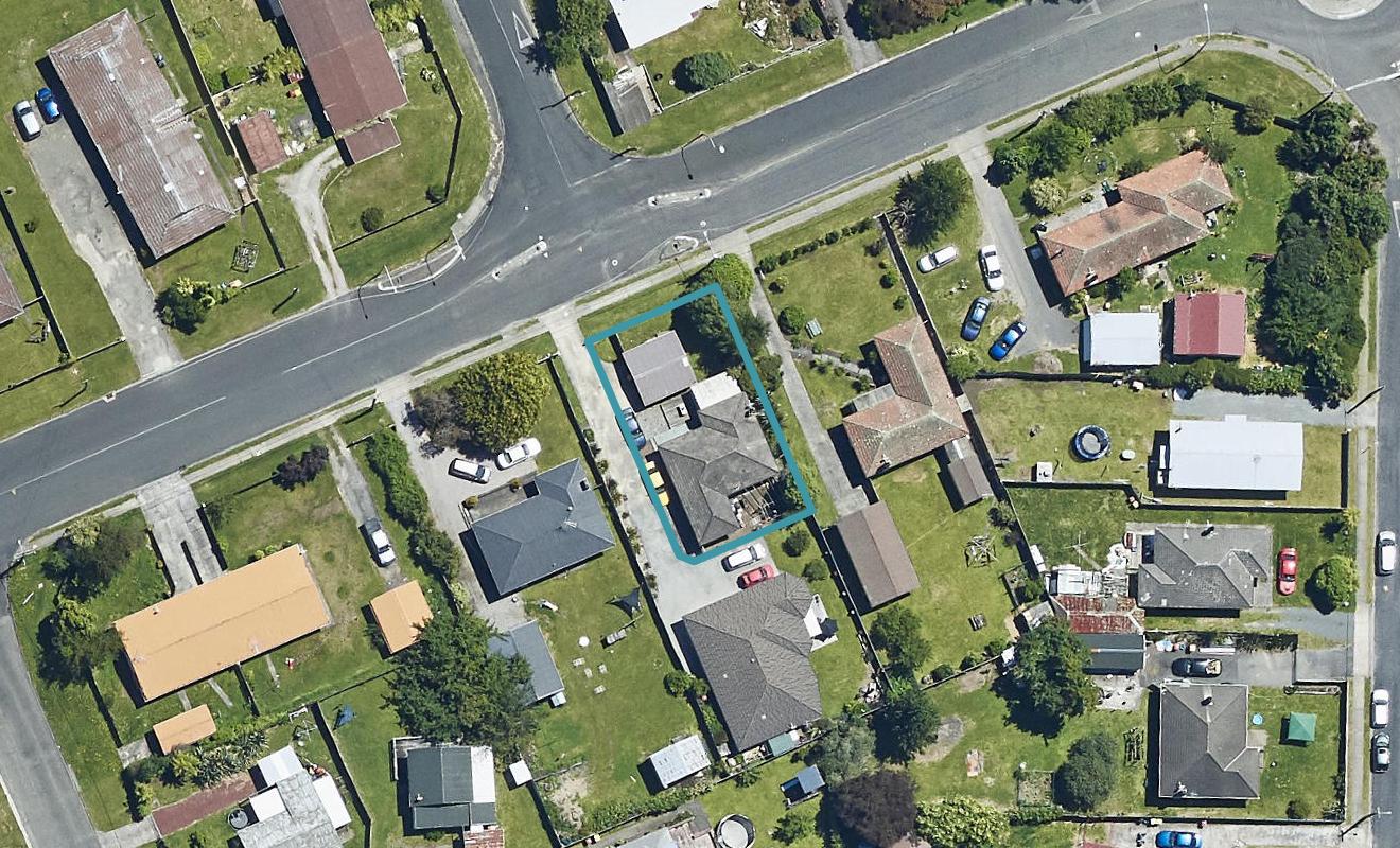 23 Russell Road, Fairy Springs, Rotorua - Carousel 1