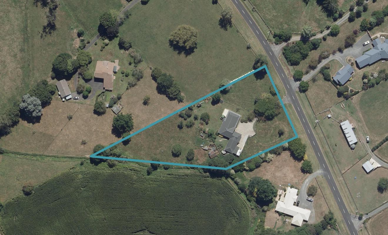 40 Middle Road, Rukuhia, Hamilton - Carousel 1