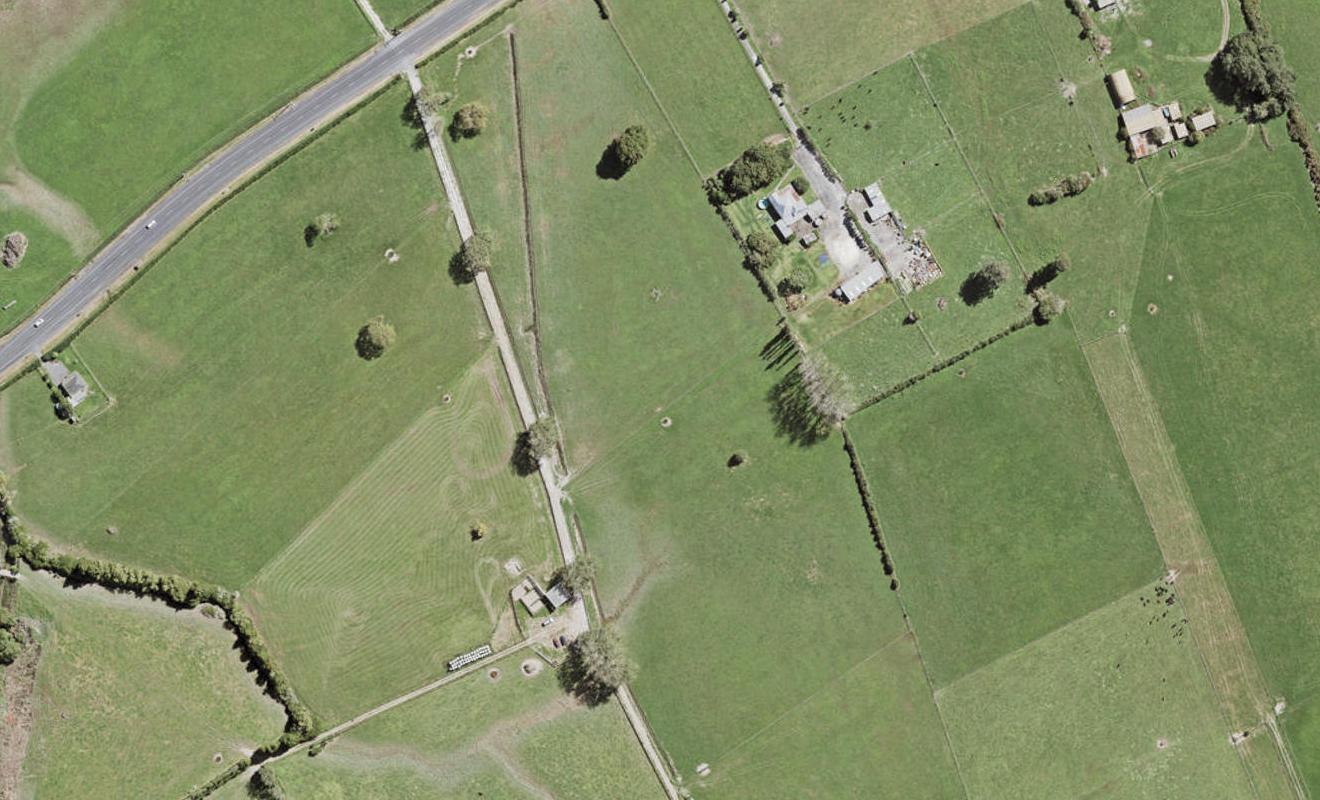 12 Pureirei Drive, CLEVEDON - Carousel 1
