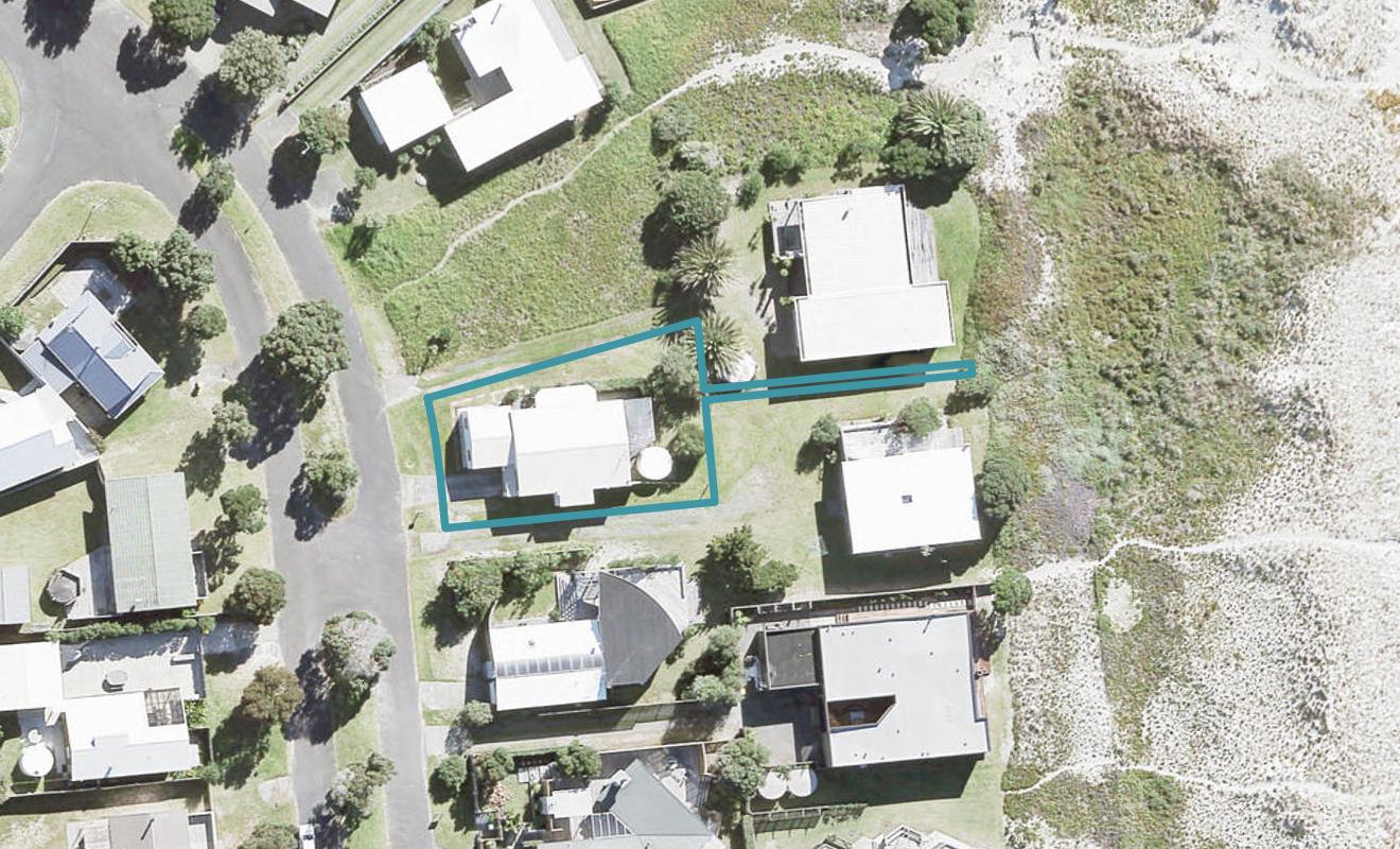 43 Blue Bell Parade, Warkworth - Carousel 1
