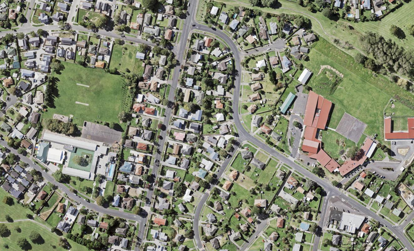 6/13 Farringdon Street, Glen Innes, Auckland - Carousel 1