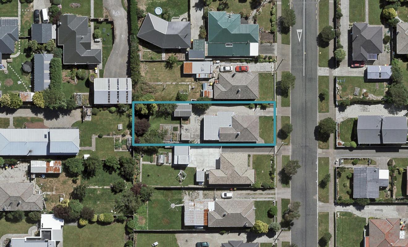 9 York Street, Strathern, Invercargill - Carousel 1