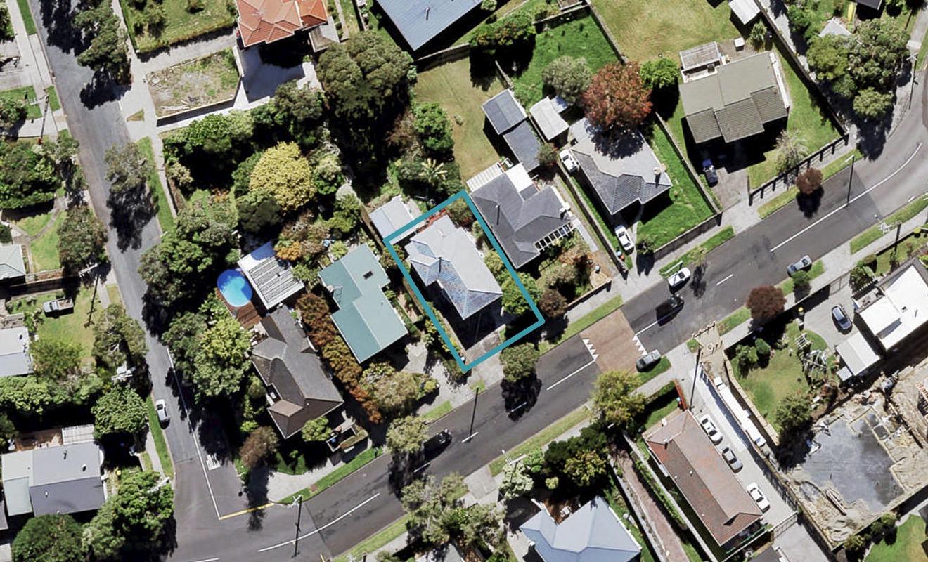 41 Connaught Street, Blockhouse Bay, Auckland - Carousel 1