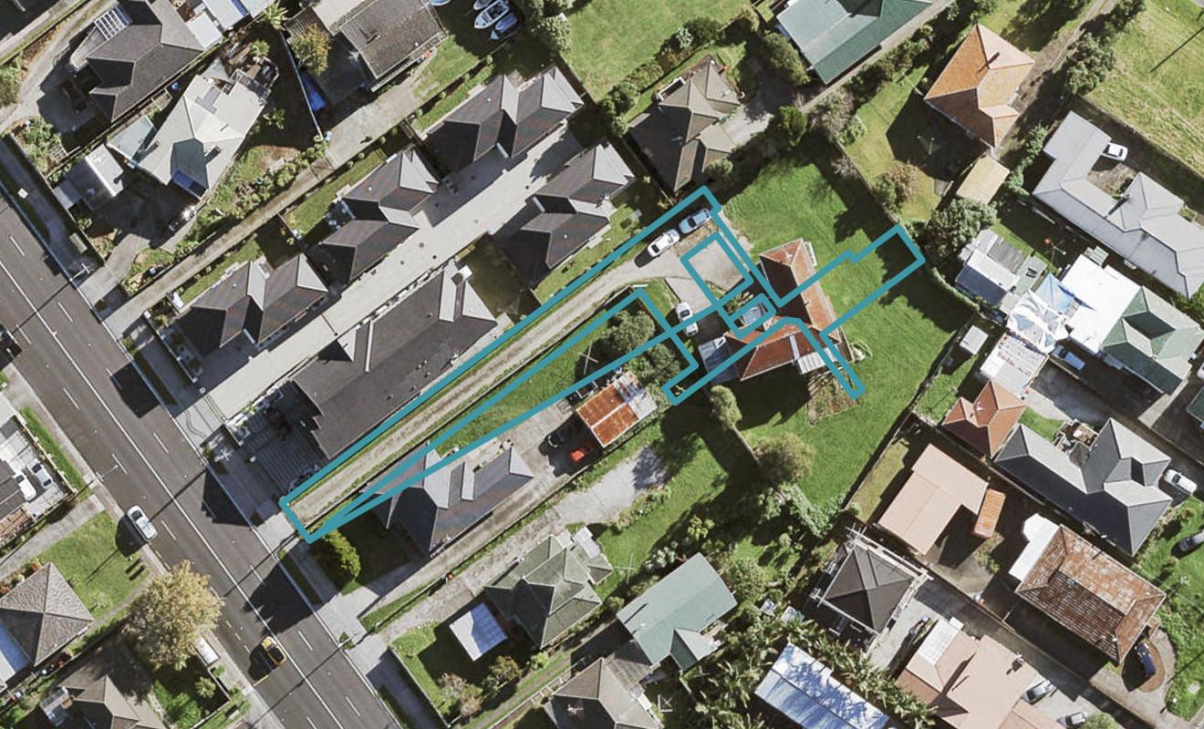1/492B Richardson Road, Mount Roskill, Auckland - Carousel 1