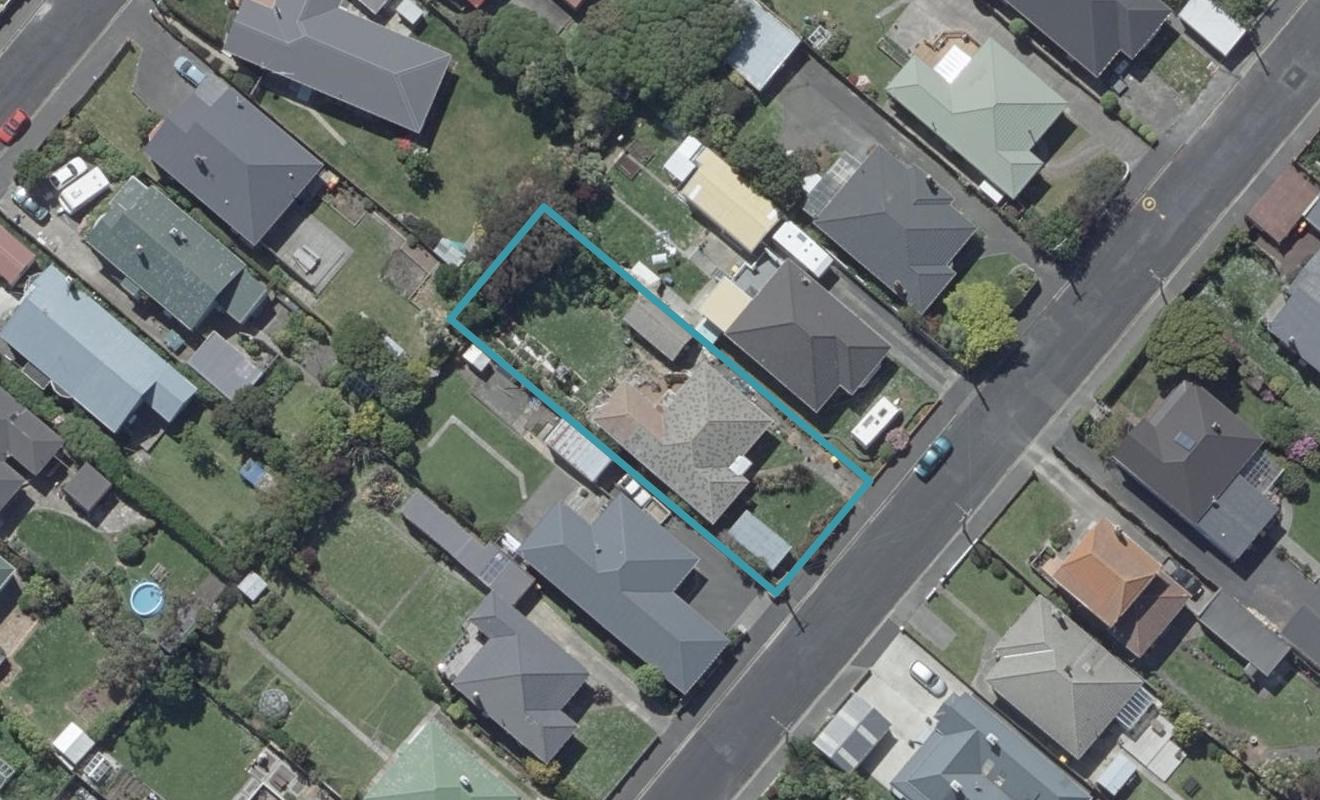 31 Stirling Street, Andersons Bay, Dunedin - Carousel 1