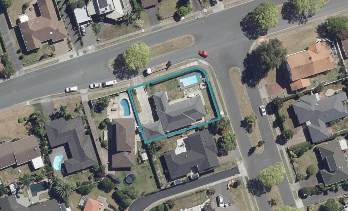 18 Harrowfield Drive, Harrowfield, Hamilton - Carousel 1
