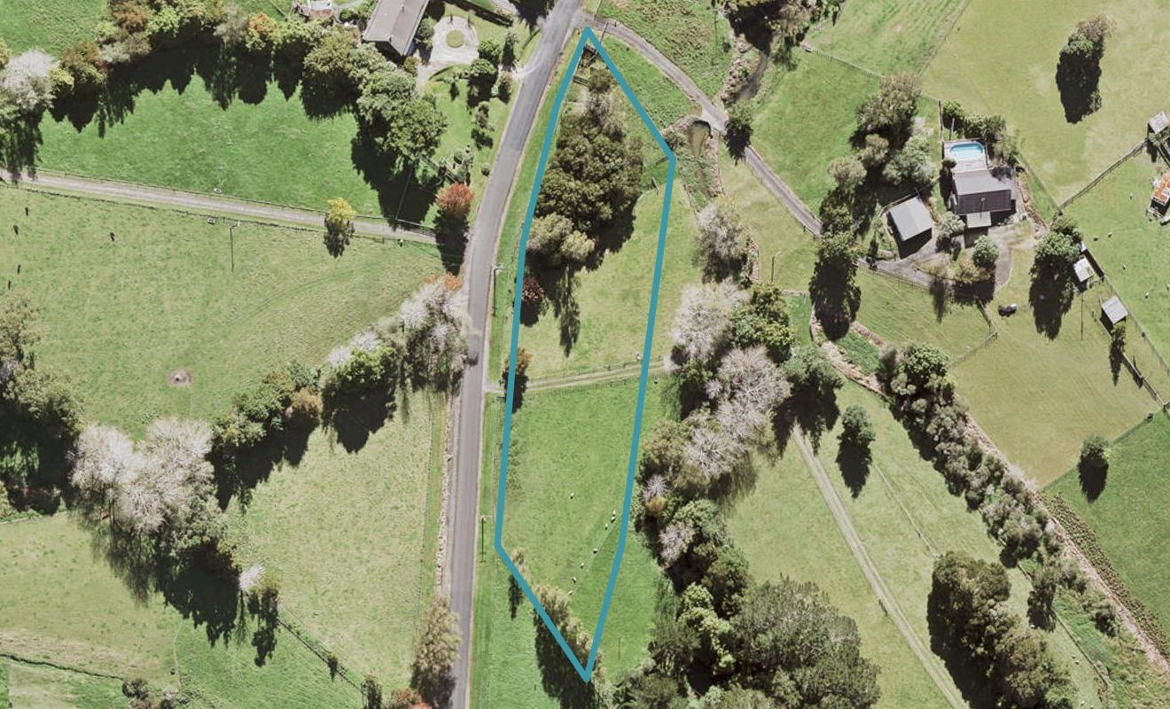 20 Anzac Valley Road, Waitakere, Auckland - Carousel 1