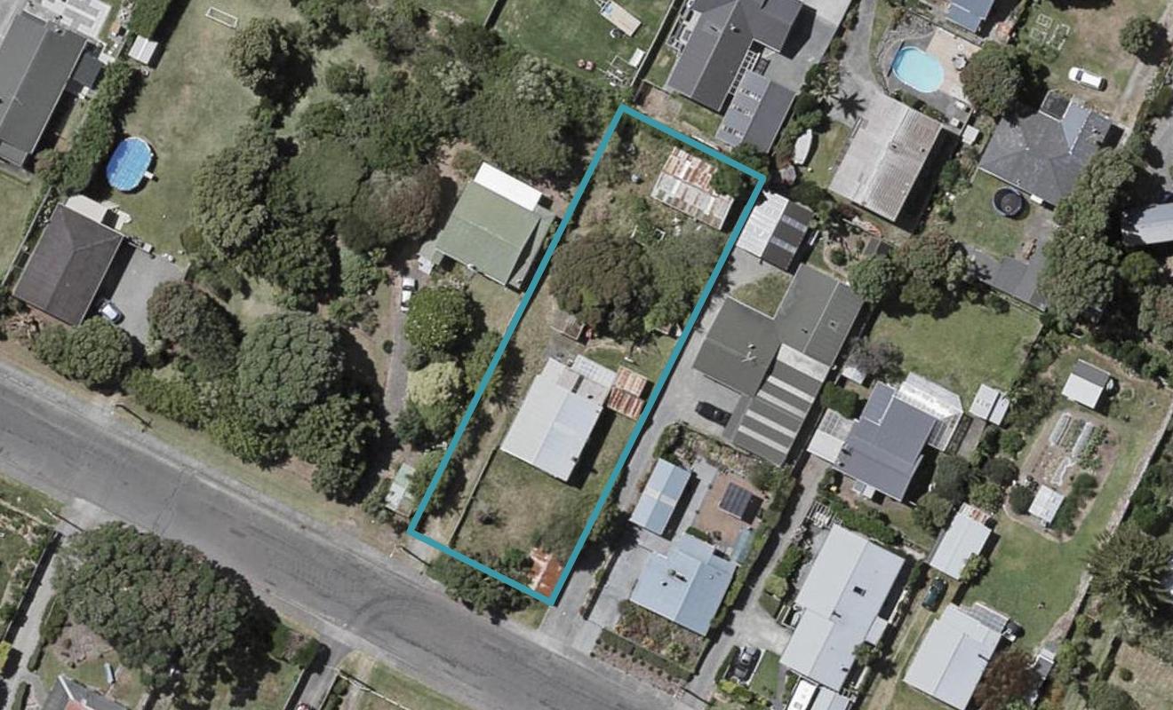 16 Manuka Street, Otaki Beach, Otaki - Carousel 1