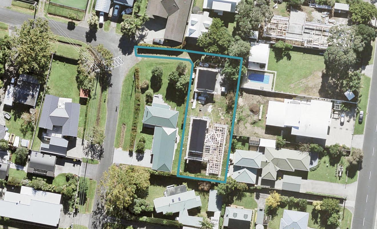 17 Glamis Avenue, MANLY, WHANGAPARAOA - Carousel 1
