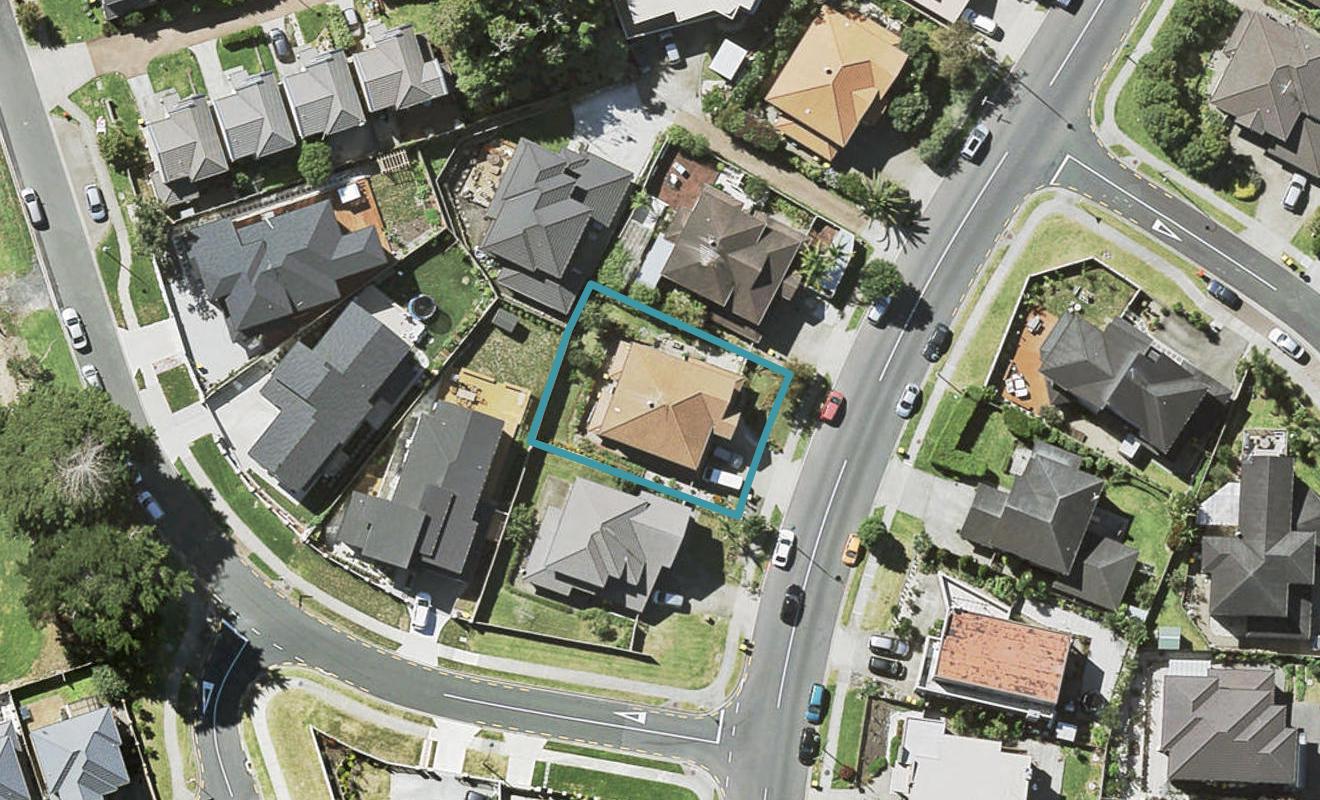 75 Medallion Drive, Oteha, Auckland - Carousel 1