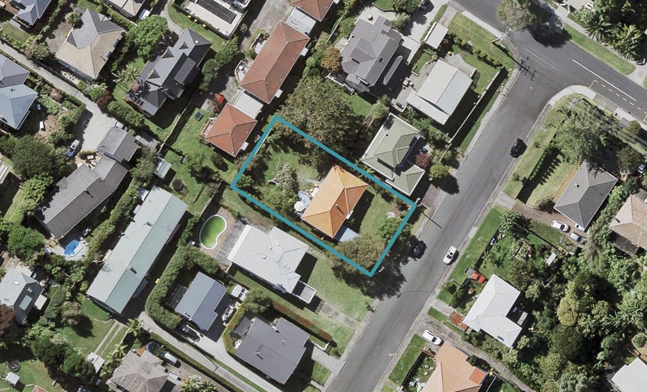 1 Birchfield Road, Hauraki, Auckland - Carousel 1