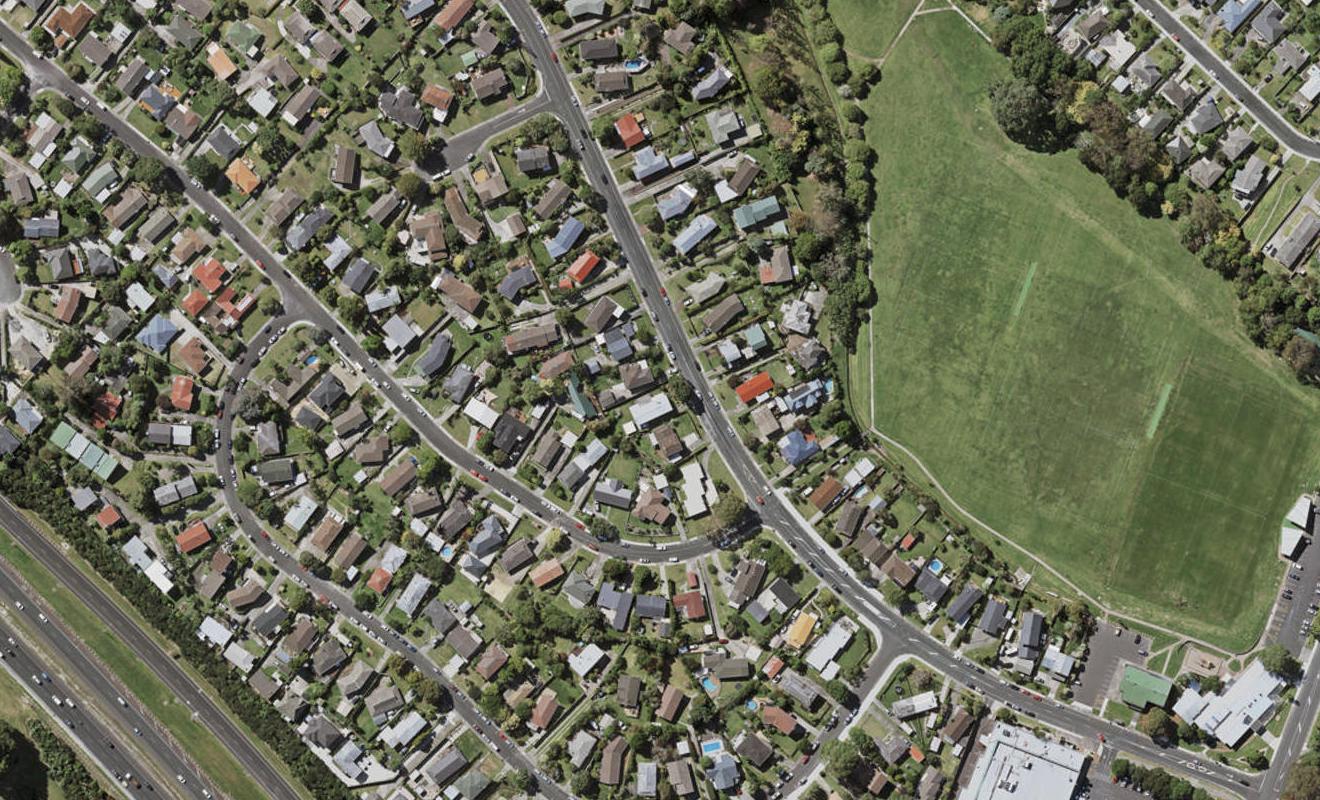105A Sycamore Drive, Sunnynook, Auckland - Carousel 1
