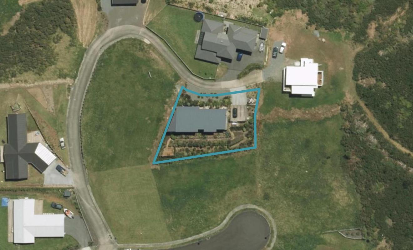14 Rangikorero Place, Whangarei - Carousel 1