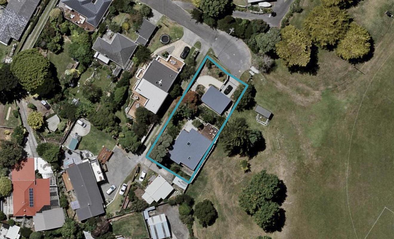 18 Karaka Grove, Raumati Beach, Paraparaumu - Carousel 1