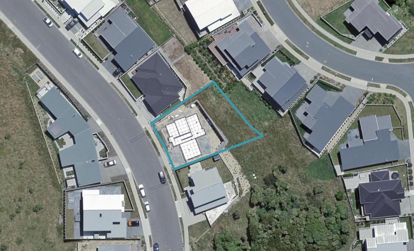 11 Farnworth Tce, Churton Park, Wellington - Carousel 1