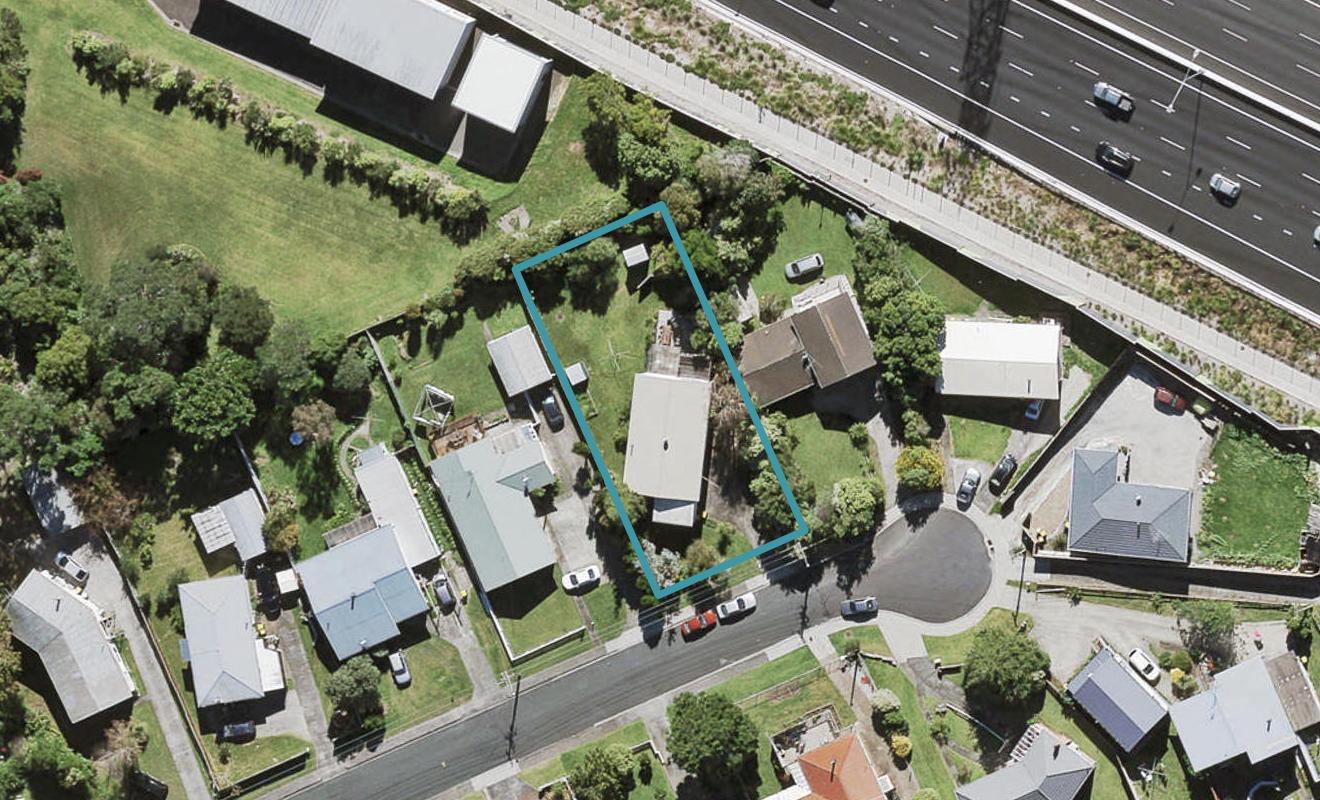 12 Milich Terrace, Te Atatu South, Auckland - Carousel 1