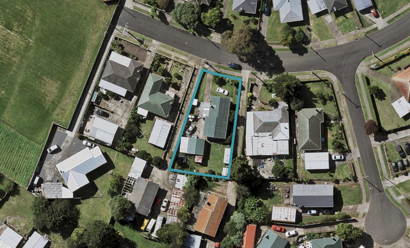 3/16G Wroughton Crescent, Otara, Auckland - Carousel 1