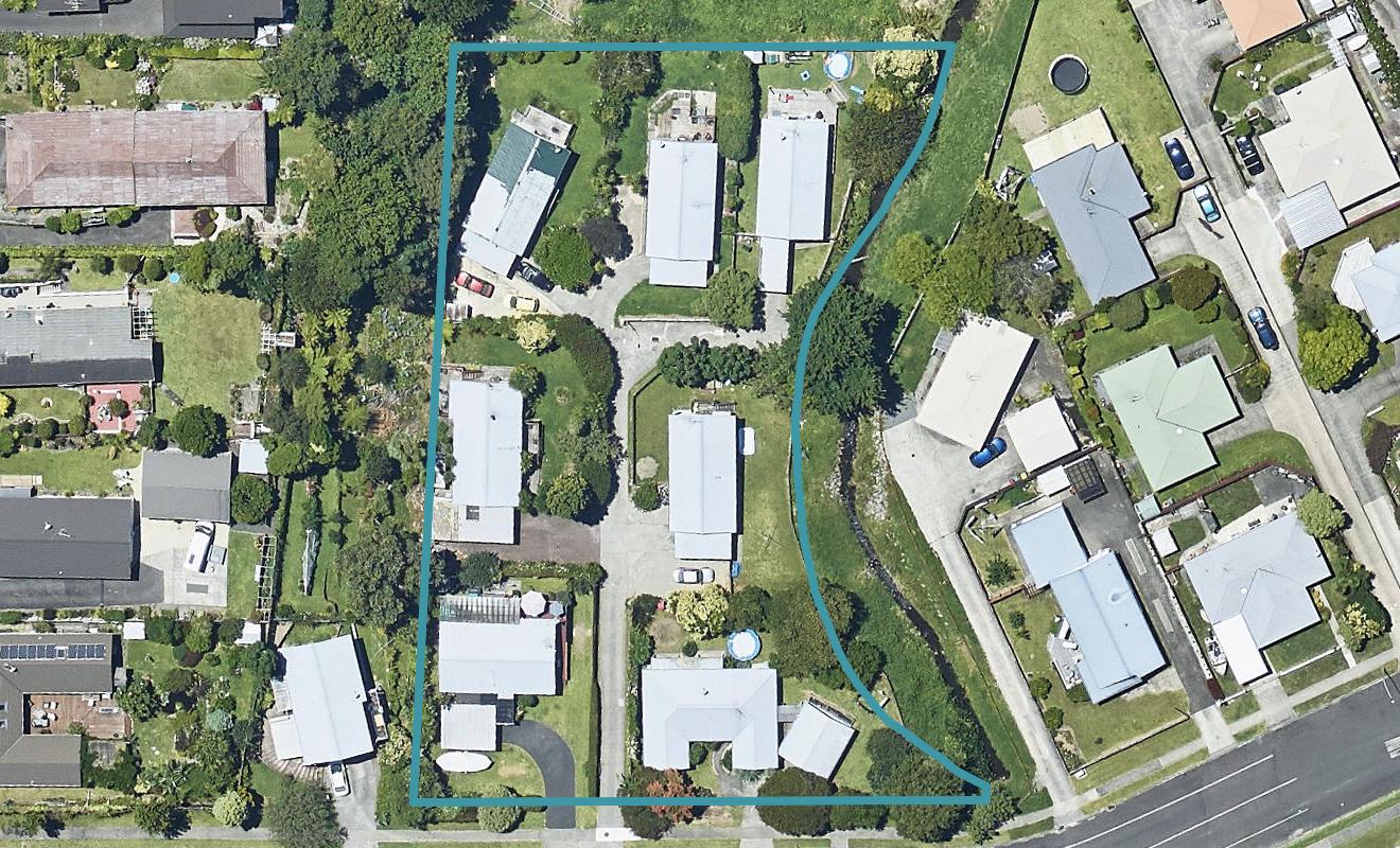 35A Esmeralda Street, Welcome Bay, Tauranga - Carousel 1