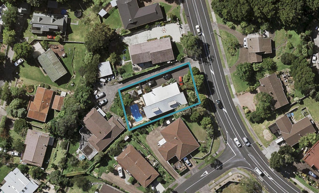 21 Goodwood Drive, Goodwood Heights, Auckland - Carousel 1