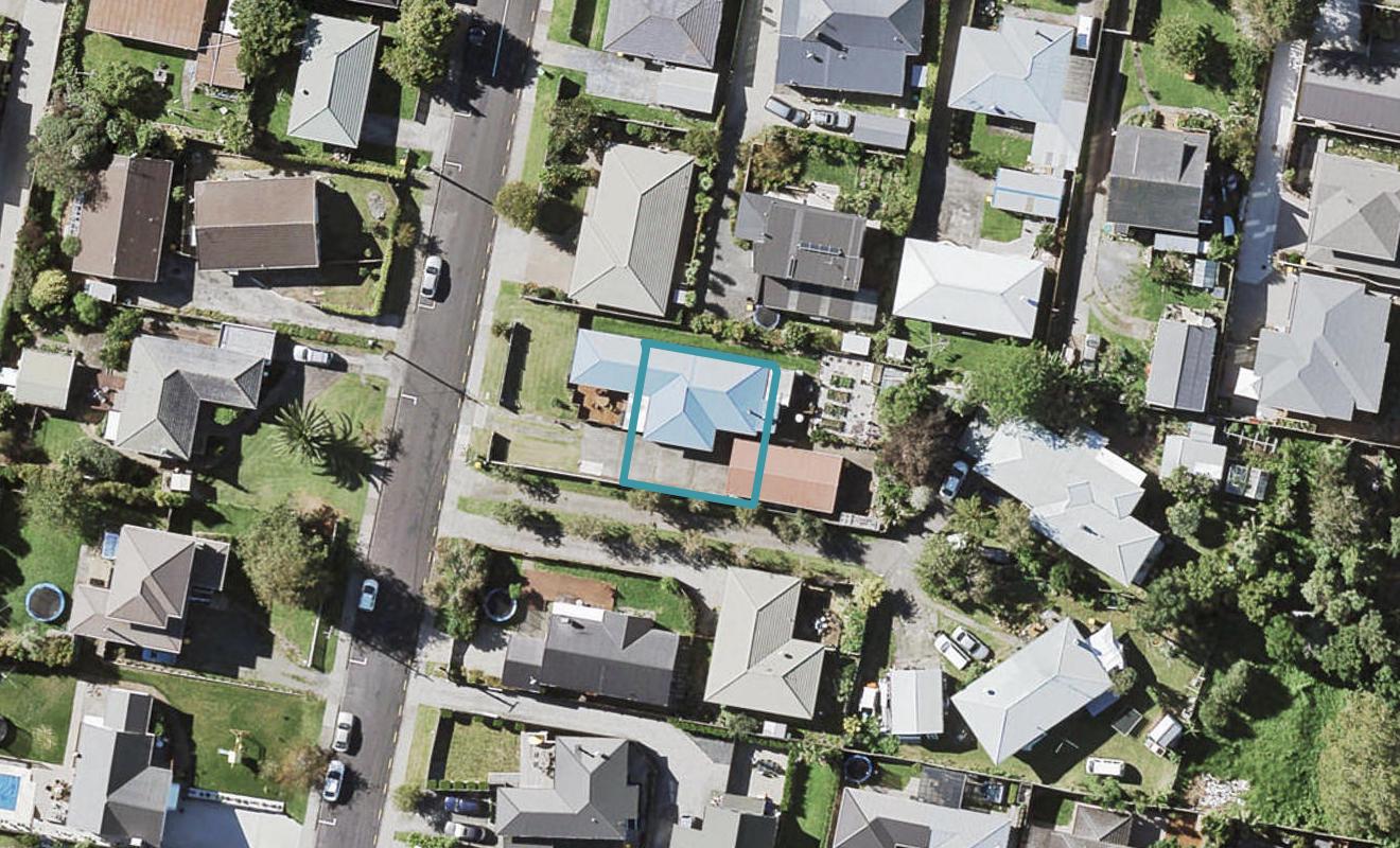 2B Bledisloe Street, Cockle Bay, Auckland - Carousel 1