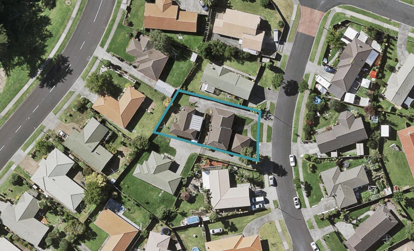 5 Dulwich Place, Burswood, Auckland - Carousel 1