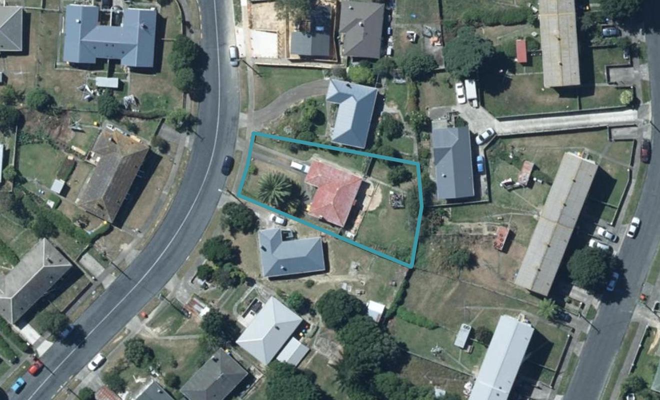 41 Bedford Street, Cannons Creek, Porirua - Carousel 1