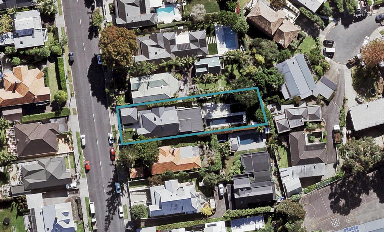 9 Masons Avenue, Herne Bay, Auckland - Carousel 1