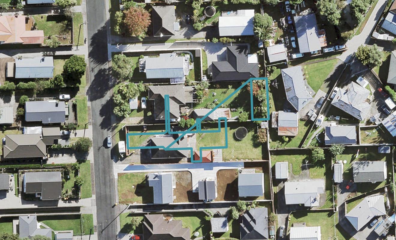 14/5 Hikurangi Street, Te Atatu Peninsula, Auckland - Carousel 1