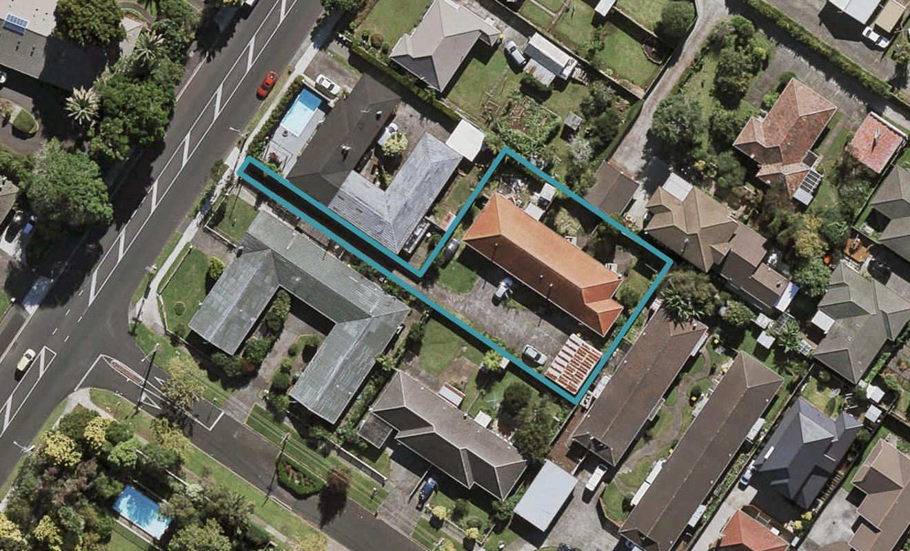 2/233 St George Street, Papatoetoe, Auckland - Carousel 1