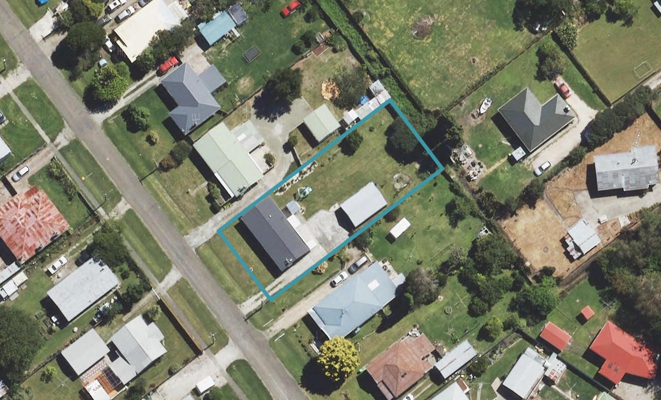 12 Daphne Street, Outer Kaiti, Gisborne - Carousel 1
