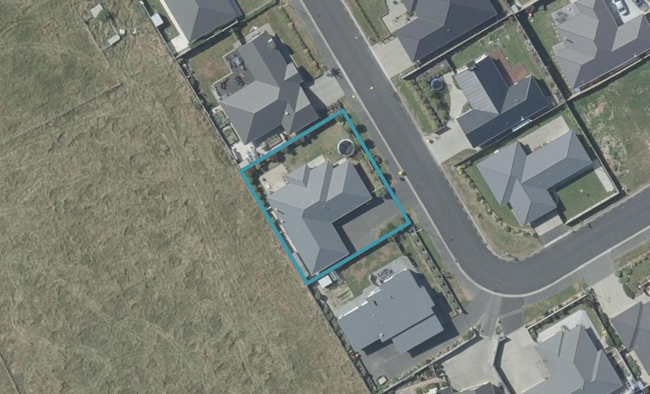 13 Hilltop Crescent, Corstorphine, Dunedin - Carousel 1