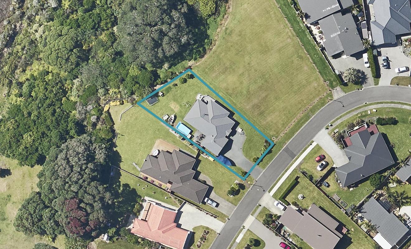 141 Koutunui Road, Athenree, Katikati - Carousel 1
