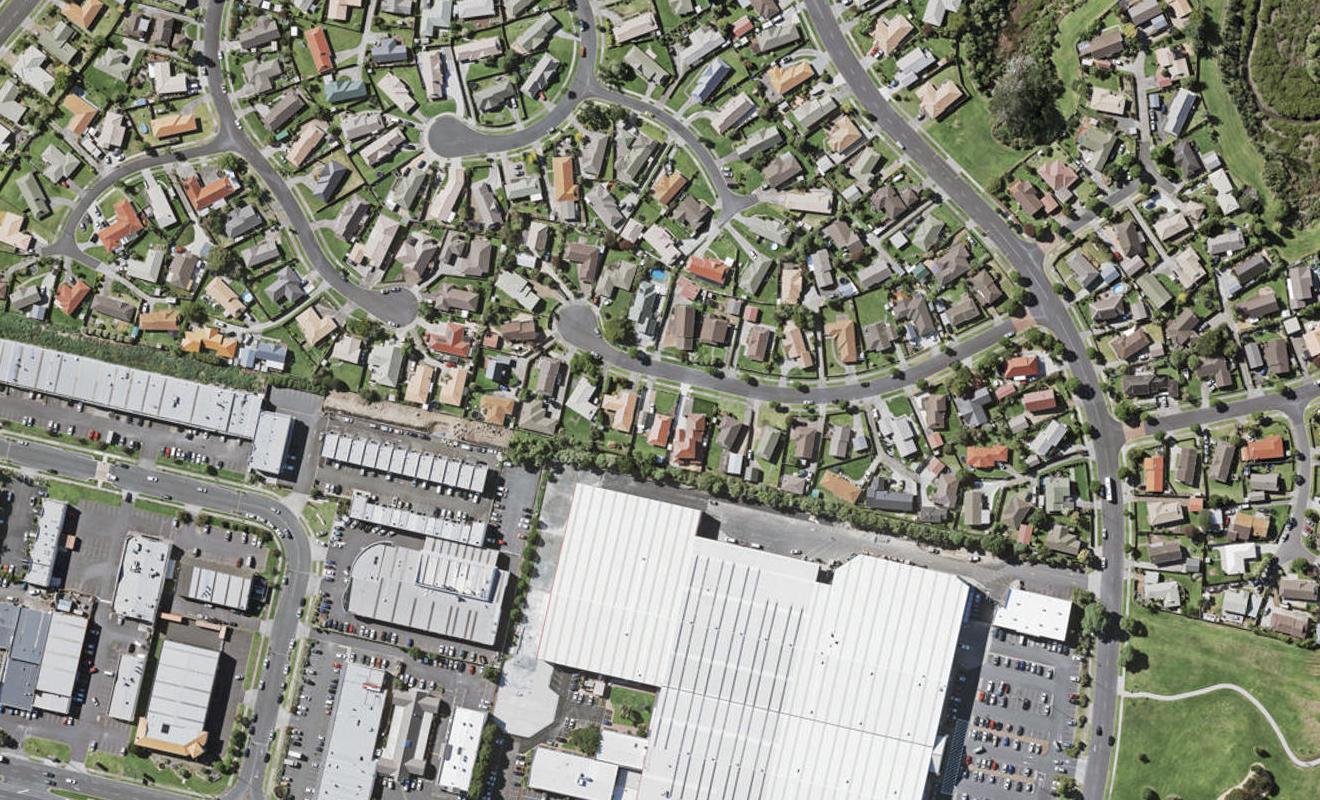 28 Heathridge Place, Burswood, Auckland - Carousel 1