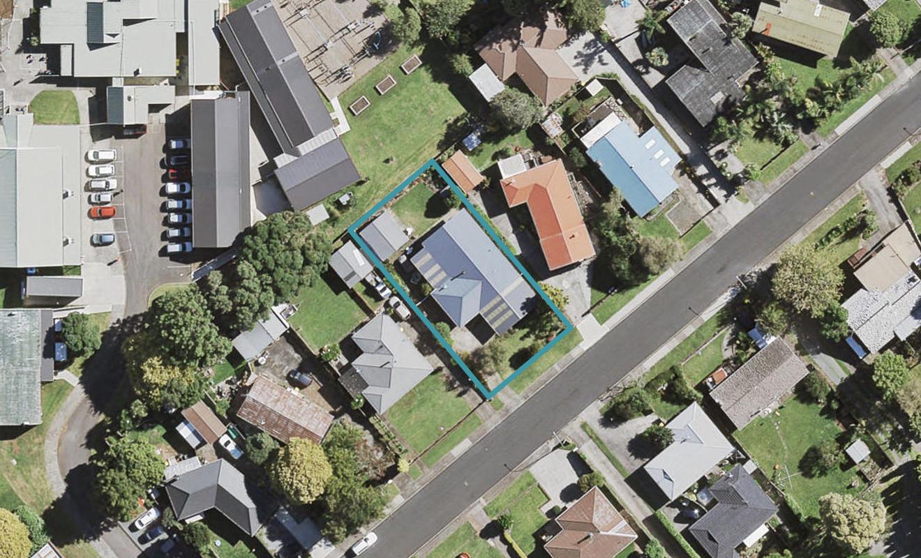 22 Mack Place, Red Hill, Papakura - Carousel 1