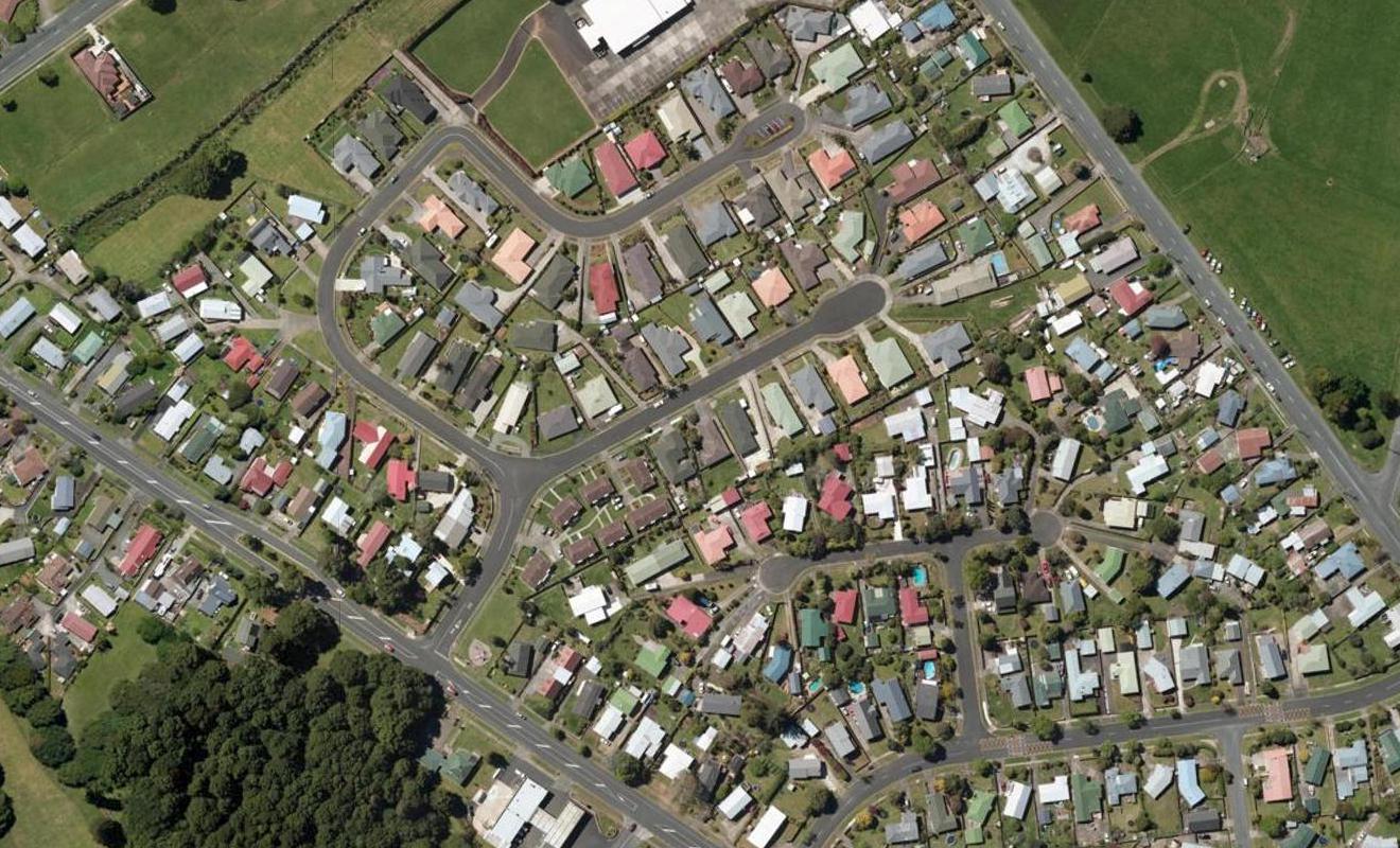 8 Elm Place, Tikipunga, Whangarei - Carousel 1